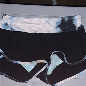 Lulu Lemon Speed Up Shorts 2.5” size 4